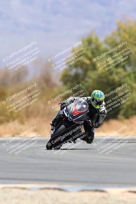 media/May-15-2022-SoCal Trackdays (Sun) [[33a09aef31]]/Turn 7 (1145am)/